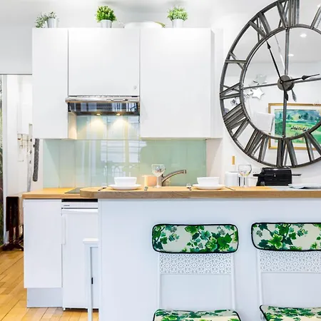 Apartment Guestready - Unwind In Style In The Heart Of *